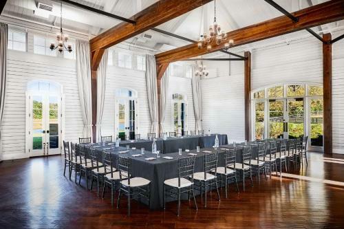 Villa Foxhall Resort