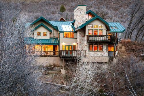 Stewart Heights Cabin