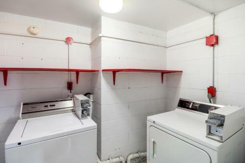 Hotel Rodeway Inn And Suites