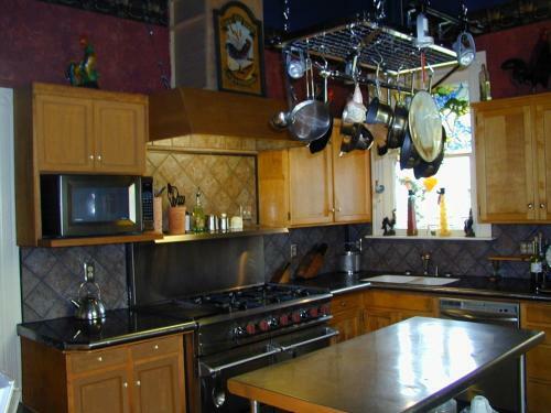 Robin's Nest Bed & Breakfast