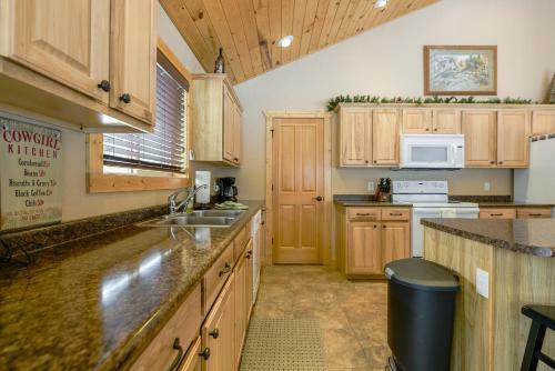 Gold Run Lodge