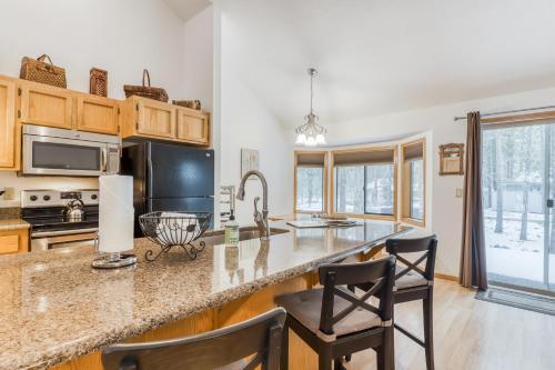 Muskrat Lane 05 | Discover Sunriver