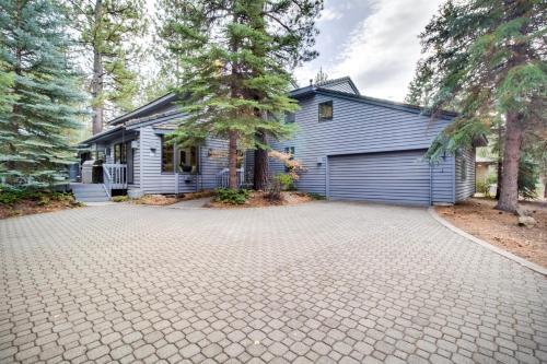 26 Siskin Executive Home