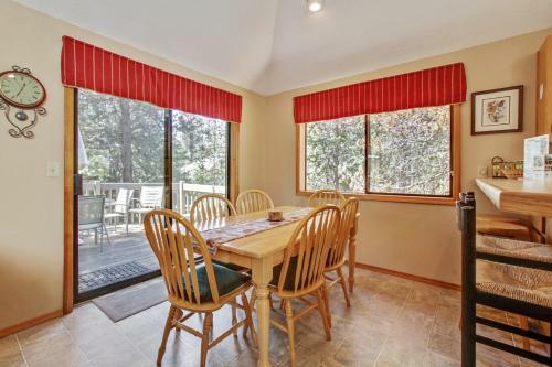 Witch Hazel 16 Three-bedroom Home