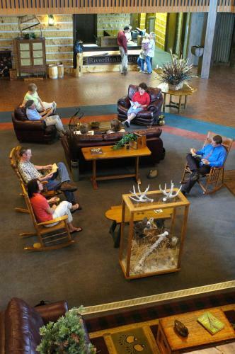 Hotel Riverbank Lodge