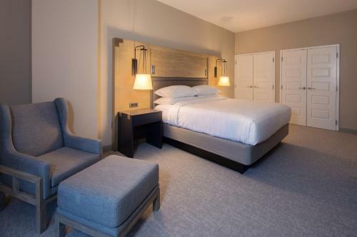Hotel Embassy Suites St Augustine Beach Oceanfront Resort