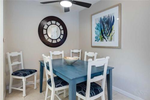 Apartamento East Gulf Condo #122