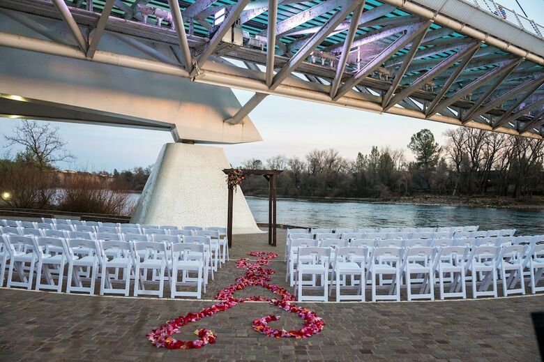 Sheraton Redding Hotel At The Sundial Bridge