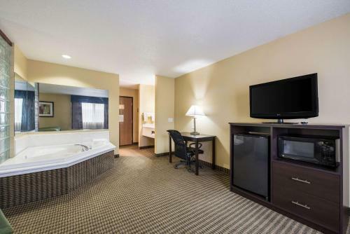 Hotel Quality Inn & Suites Menomonie