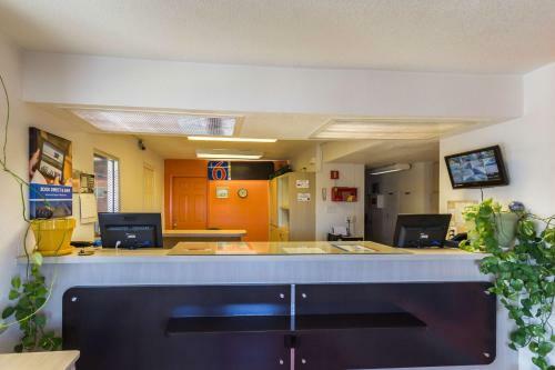 Hotel Motel 6 Deming