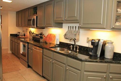 Apartamento Windward Pointe 605