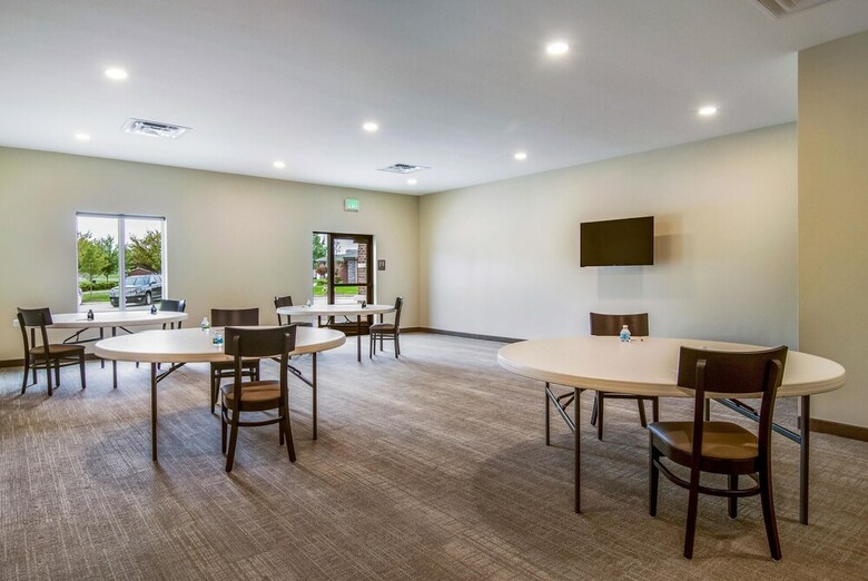 Hotel Comfort Suites