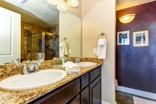 Bear Hollow Condo #4308