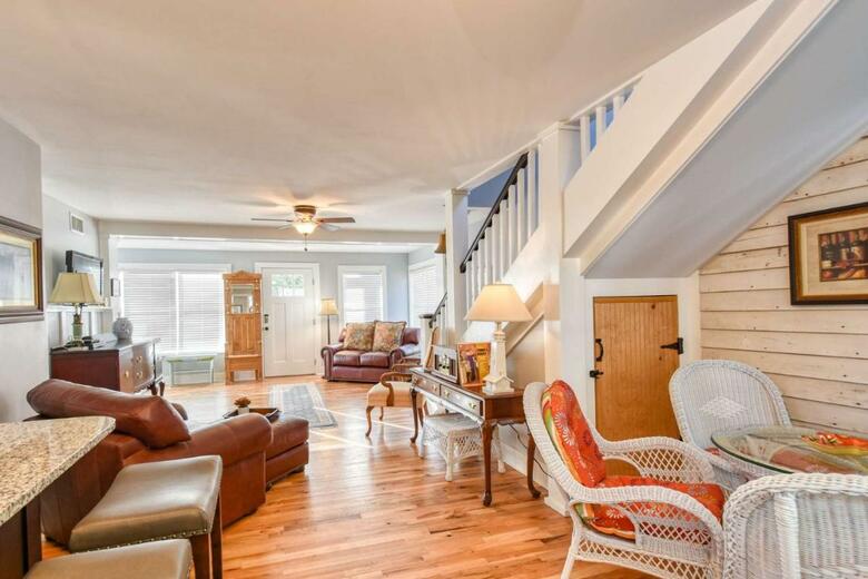 1 Fletcher Ln