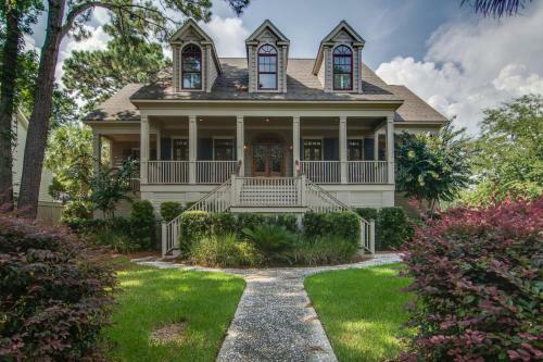 Royal Pine 2104