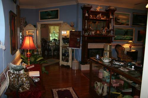 Heron Cay Lakeview Bed & Breakfast