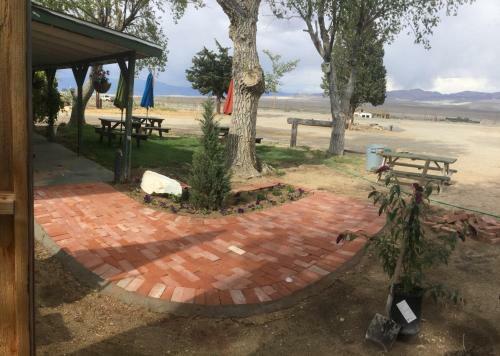 Olancha Rv Park And Motel