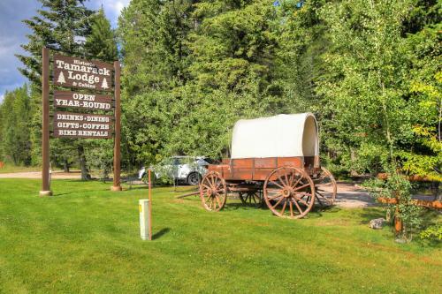 Historic Tamarack Lodge And Cabins