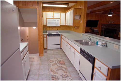 Pine Mountain Club Chalets
