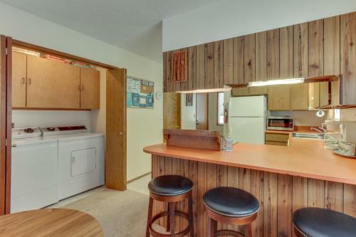 Peters Tollgate Cabin