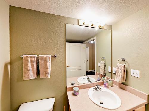 Apartamento 1395 Morgan Ct Condo Unit 702
