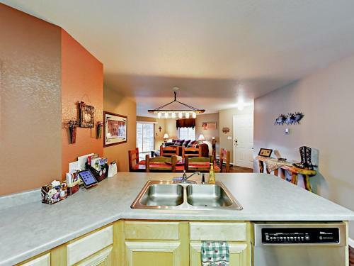 Apartamento 1395 Morgan Ct Condo Unit 702