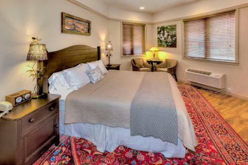 Hotel The Eagle Harbor Inn