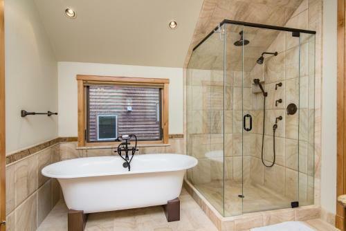 Mountain Lodge Holiday Home 163