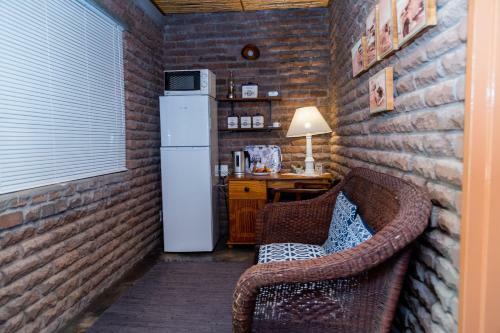 Hostal Kalahari Camelthorn Camping And B&B