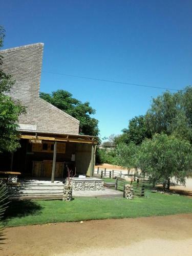 Hostal Kalahari Camelthorn Camping And B&B