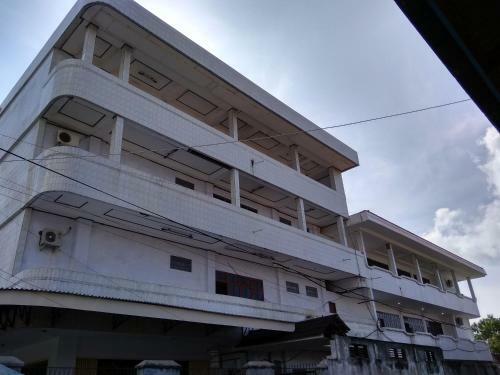 Phoenix Hotel