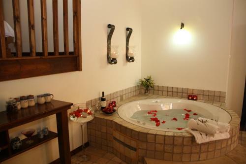 Lodge Suzanna In Odem