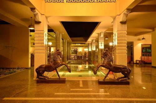 Hotel Heritage Resort Hampi