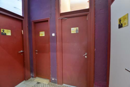 Roger�s Hostel Tel Aviv (age 18-45)