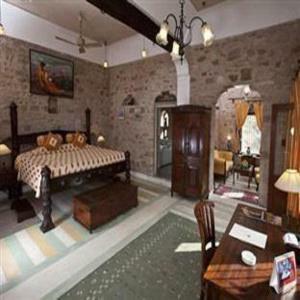 The Dadhikar Fort Hotel