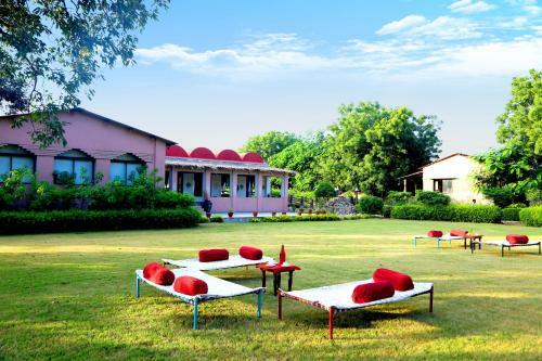 Hotel Araavali Trails - A Nature Resort