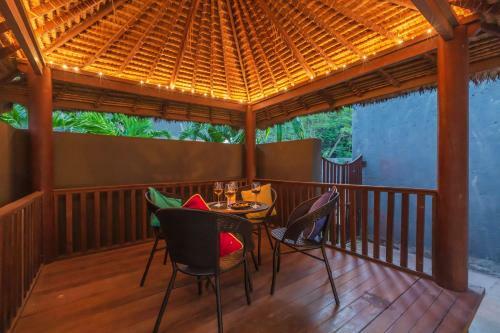 Villa Saffronstays 8 Nm