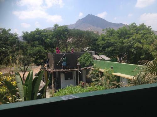 Bed & Breakfast Sunshine Guest House India