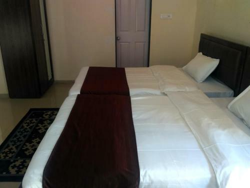 Easystayy Service Apartment