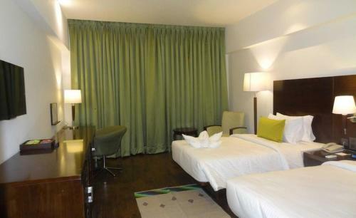 Hotel Regenta Central Hestia Dahej