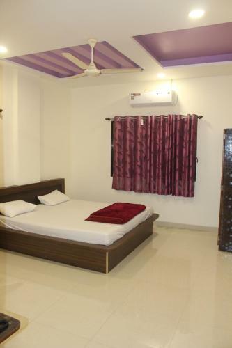 Hotel Radhika Inn
