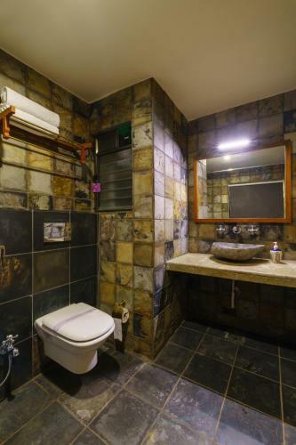 Hotel Nisarg Resort