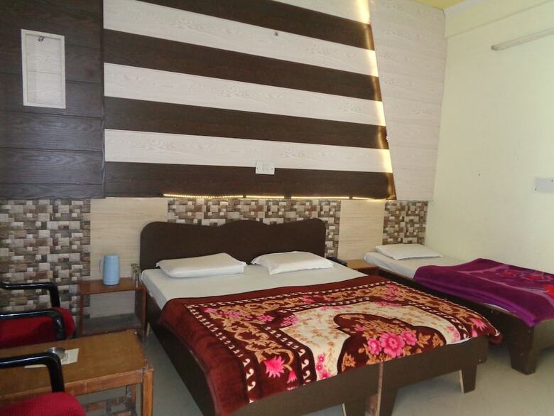 Hotel Ishan