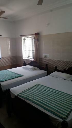 Hotel Amirtha Residency