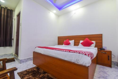 Oyo 12846 Hotel Sunita