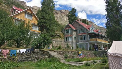 Bed & Breakfast Gemoor Khar- Manor House