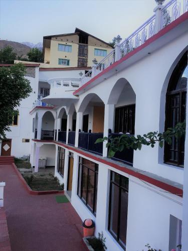 Hotel Caravan Sarai