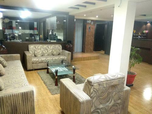Jk Rooms 108 Hotel Royal Regency