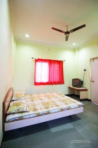 Hotel Anand Lodge
