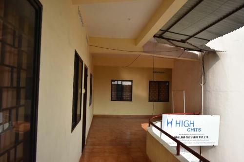 Kallumkal Apartments